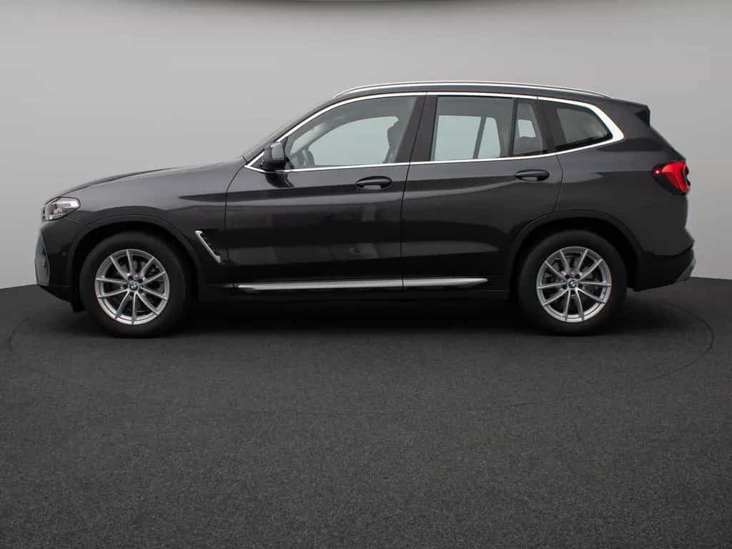 BMW X3 xD20d Panorama Kamera DAB HiFi Komfort Alarm 06/2022-photo-10