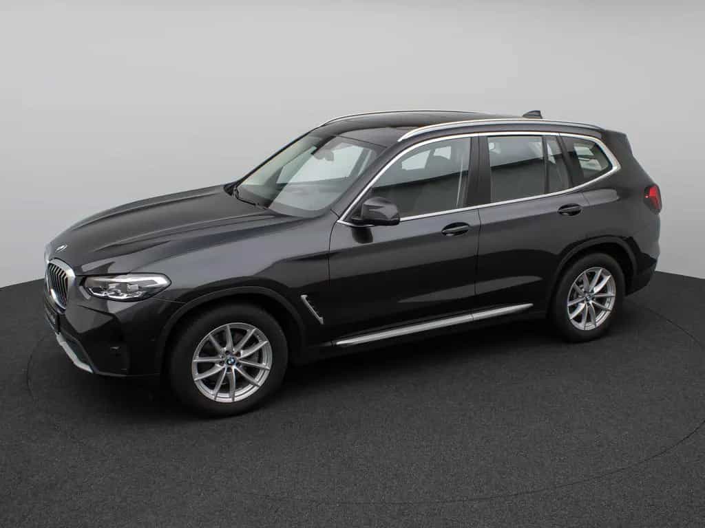 BMW X3 xD20d Panorama Kamera DAB HiFi Komfort Alarm 06/2022-photo-11