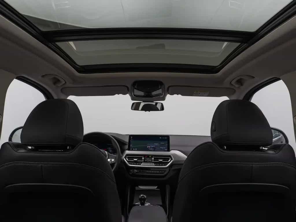 BMW X3 xD20d Panorama Kamera DAB HiFi Komfort Alarm 06/2022-photo-12