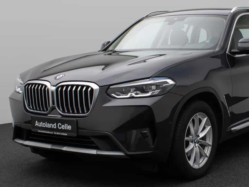 BMW X3 xD20d Panorama Kamera DAB HiFi Komfort Alarm 06/2022-photo-14