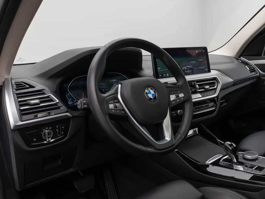 BMW X3 xD20d Panorama Kamera DAB HiFi Komfort Alarm 06/2022-photo-21