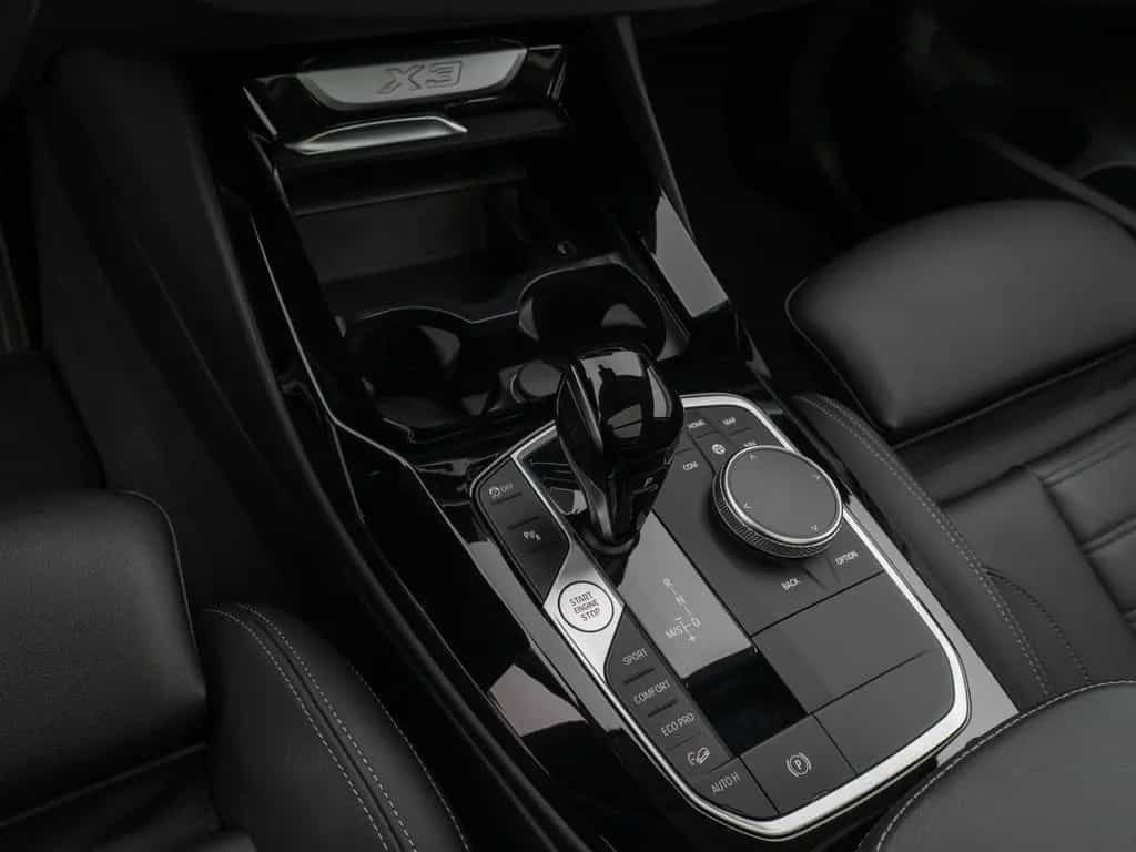 BMW X3 xD20d Panorama Kamera DAB HiFi Komfort Alarm 06/2022-photo-23