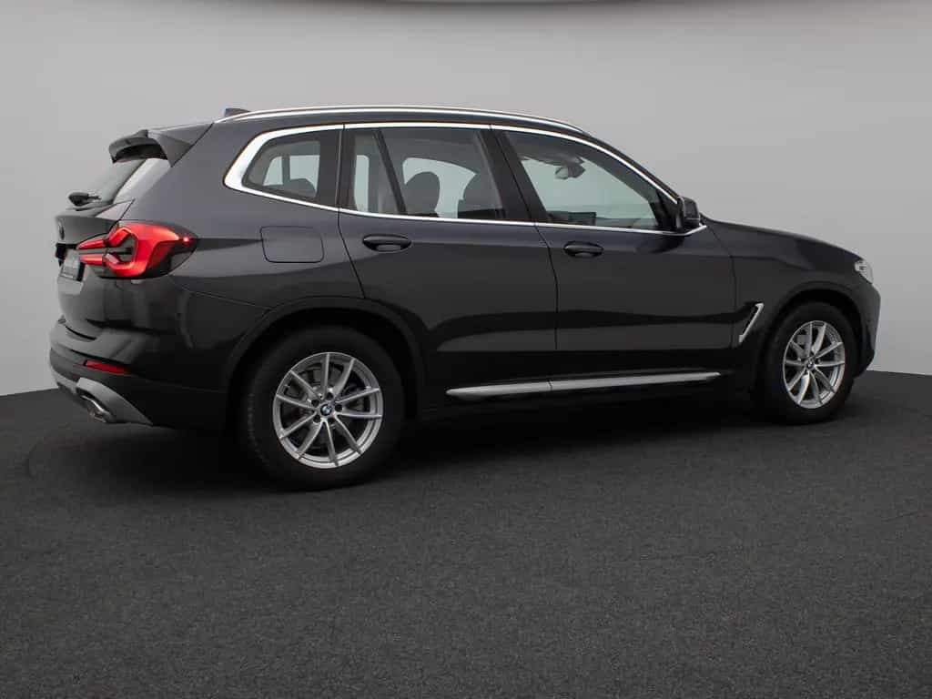 BMW X3 xD20d Panorama Kamera DAB HiFi Komfort Alarm 06/2022-photo-5