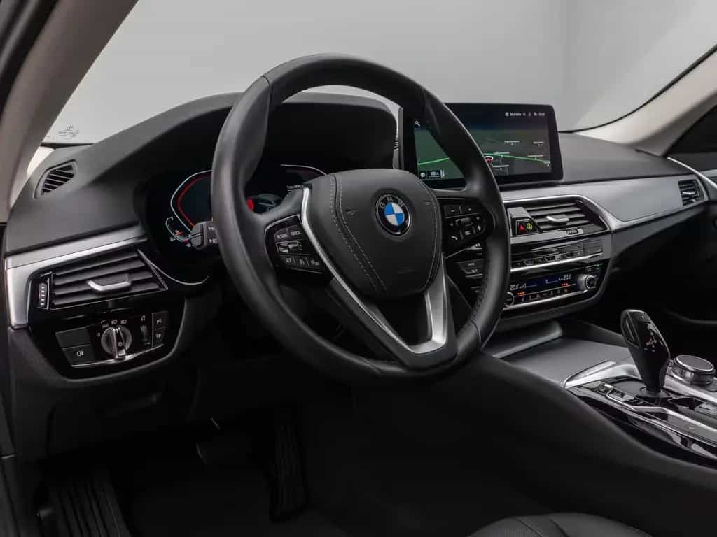 BMW 5 Series i PDC DAB CockPitPro Sitzhzg Alarm LED Leder 11/2022-photo-20