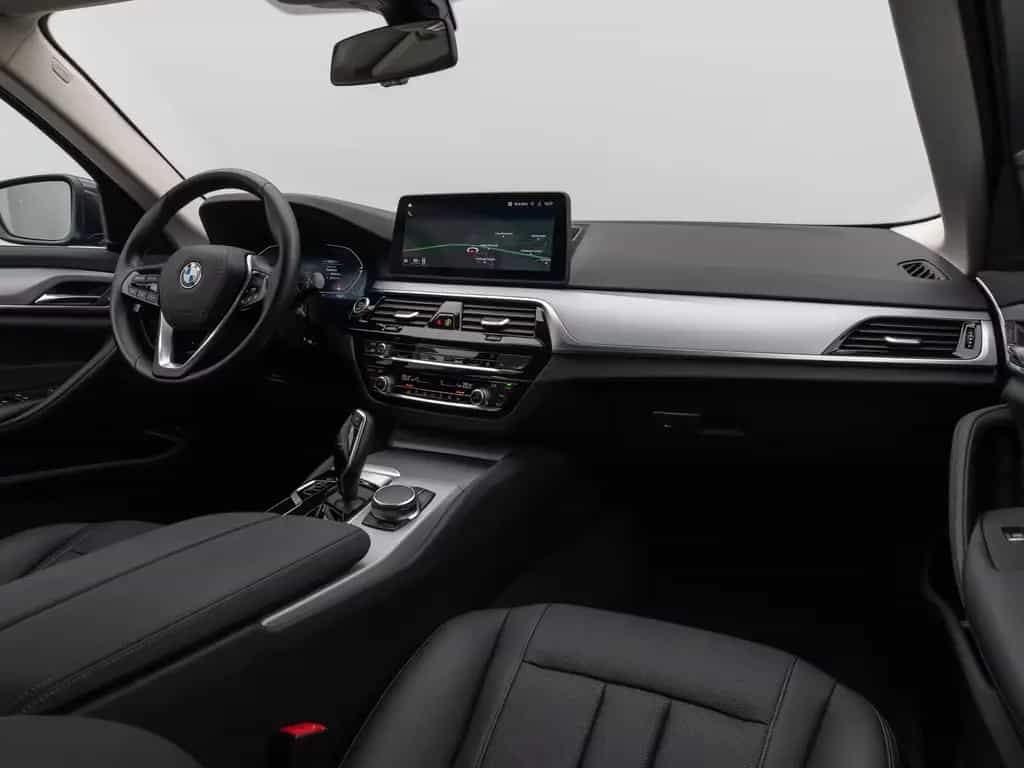 BMW 5 Series i PDC DAB CockPitPro Sitzhzg Alarm LED Leder 11/2022-photo-40