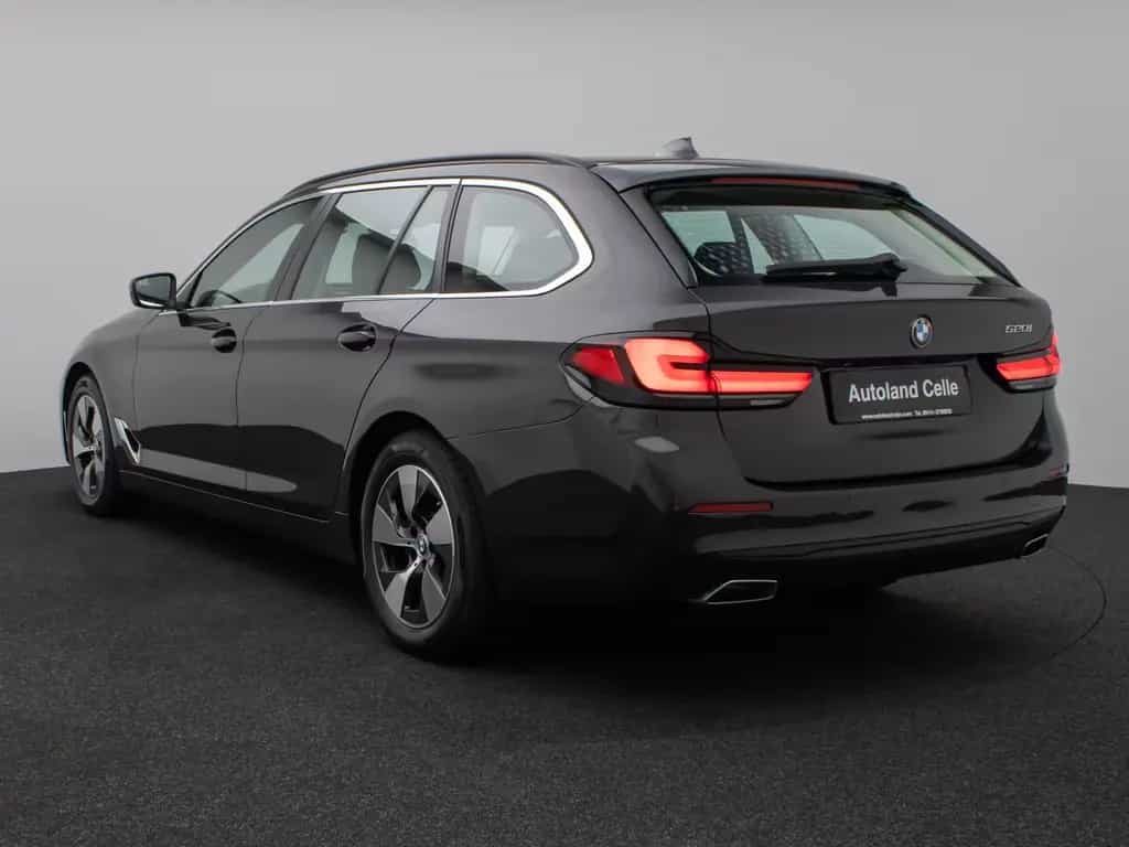 BMW 5 Series i PDC DAB CockPitPro Sitzhzg Alarm LED Leder 11/2022-photo-8