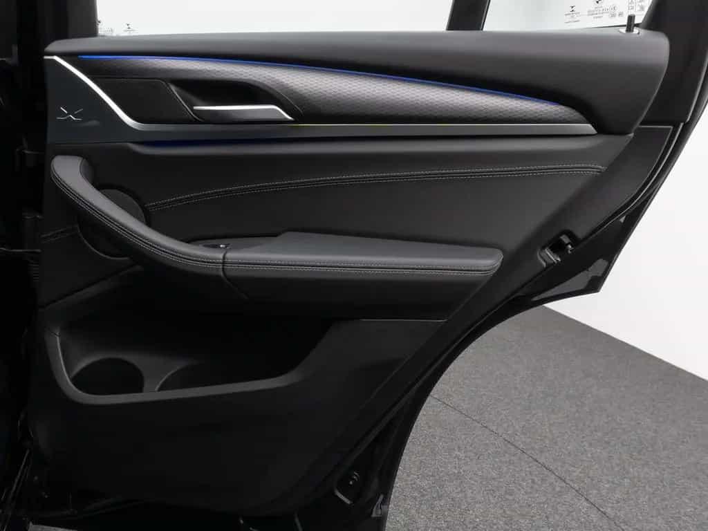 BMW X3 xD20i M Sport Panorama 360°DAB HiFi Komfort 09/2022-photo-32