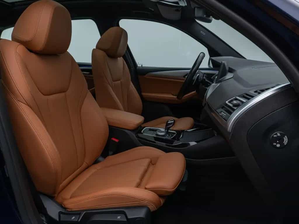BMW X3 xD30d M Sport Panoram Kamera DAB HiFi AHK 21" 10/2022-photo-36