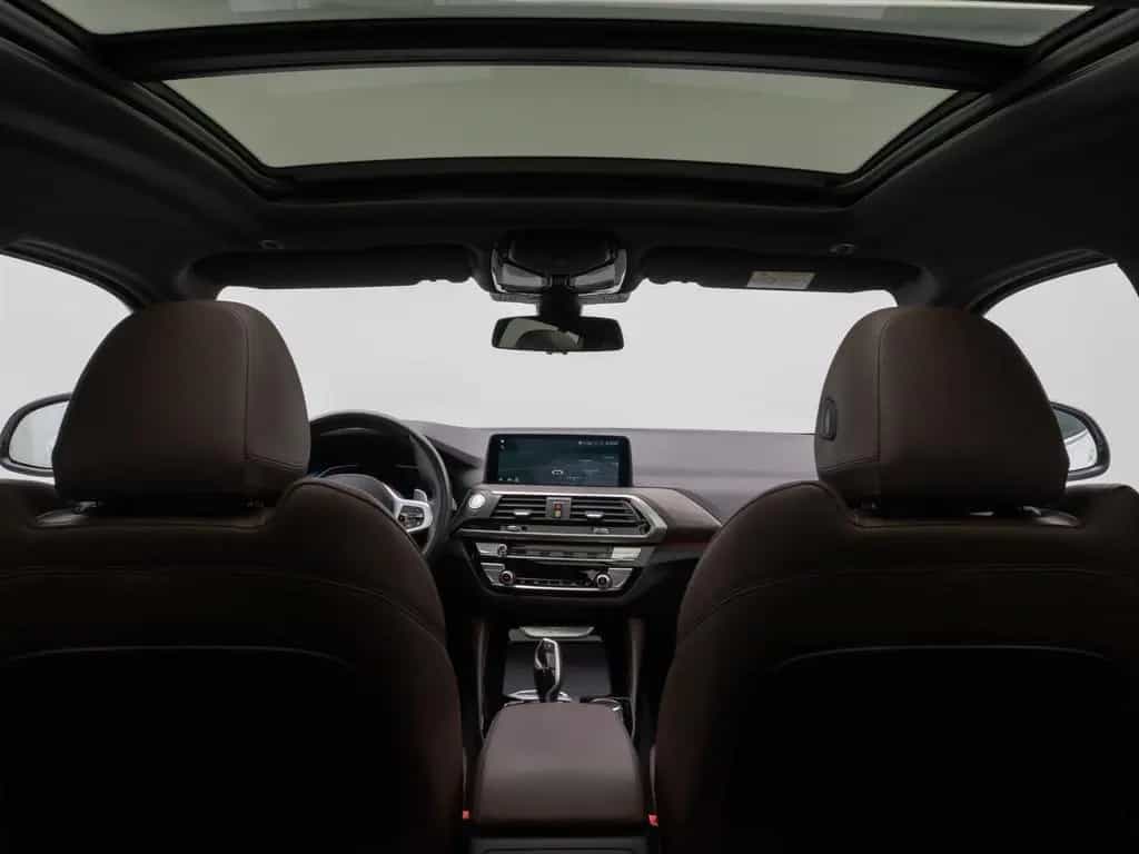 BMW X4 xD30d M Sport Kamera Panoram HUD DAB HiFi AHK 08/2021-photo-28