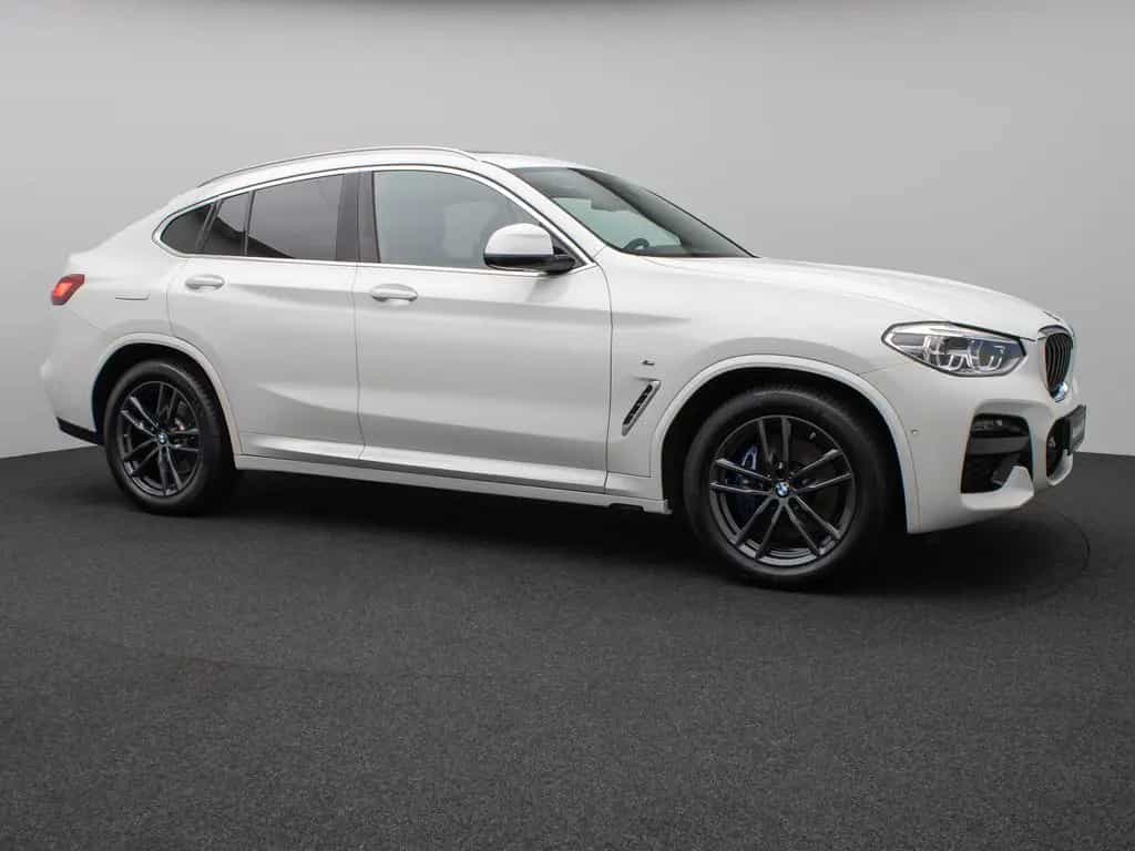 BMW X4 xD30d M Sport Kamera Panoram HUD DAB HiFi AHK 08/2021-photo-3