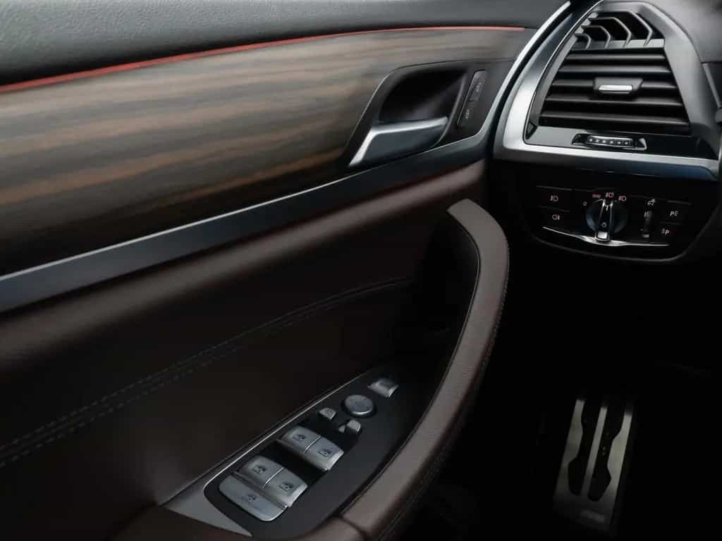 BMW X4 xD30d M Sport Kamera Panoram HUD DAB HiFi AHK 08/2021-photo-32