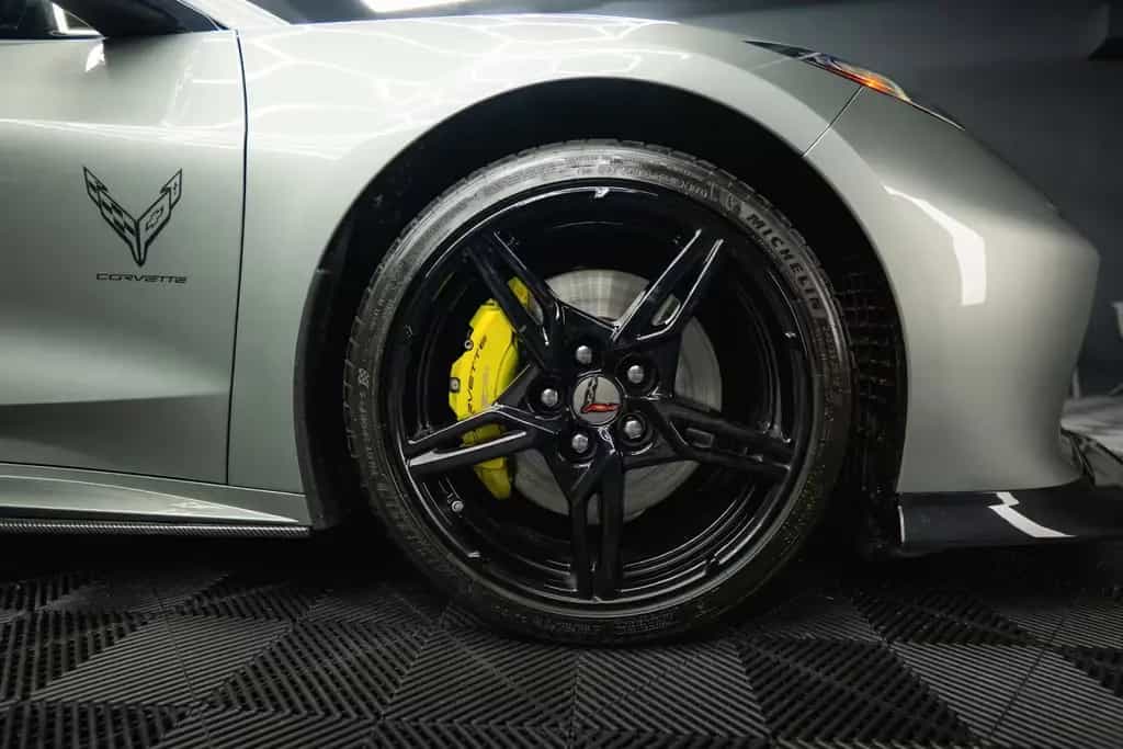 Corvette C8 Stingray 3LT Targa Z51 Performa. Lift Carbon 09/2023-photo-11
