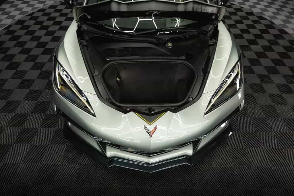 Corvette C8 Stingray 3LT Targa Z51 Performa. Lift Carbon 09/2023-photo-4