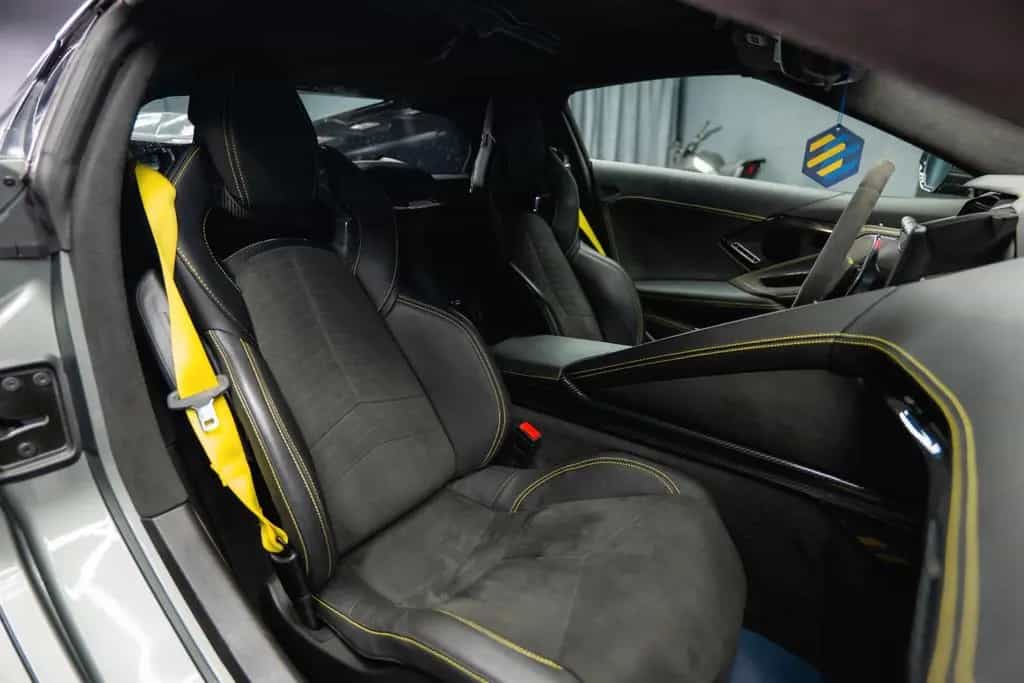 Corvette C8 Stingray 3LT Targa Z51 Performa. Lift Carbon 09/2023-photo-47