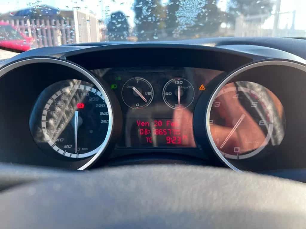 Alfa Romeo Giulietta 1.6 JTDm-2 105 CV Exclusive 01/2014-photo-11