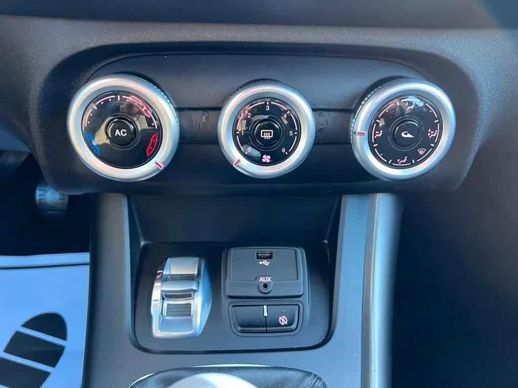 Alfa Romeo Giulietta 1.6 JTDm-2 105 CV Exclusive 01/2014-photo-13