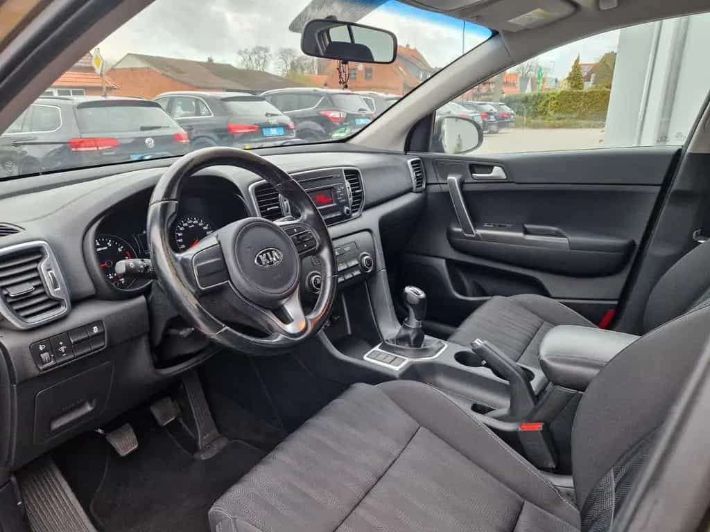 Kia Sportage Attract+Scheckheft+AHK+HU und Öl neu 07/2016-photo-14