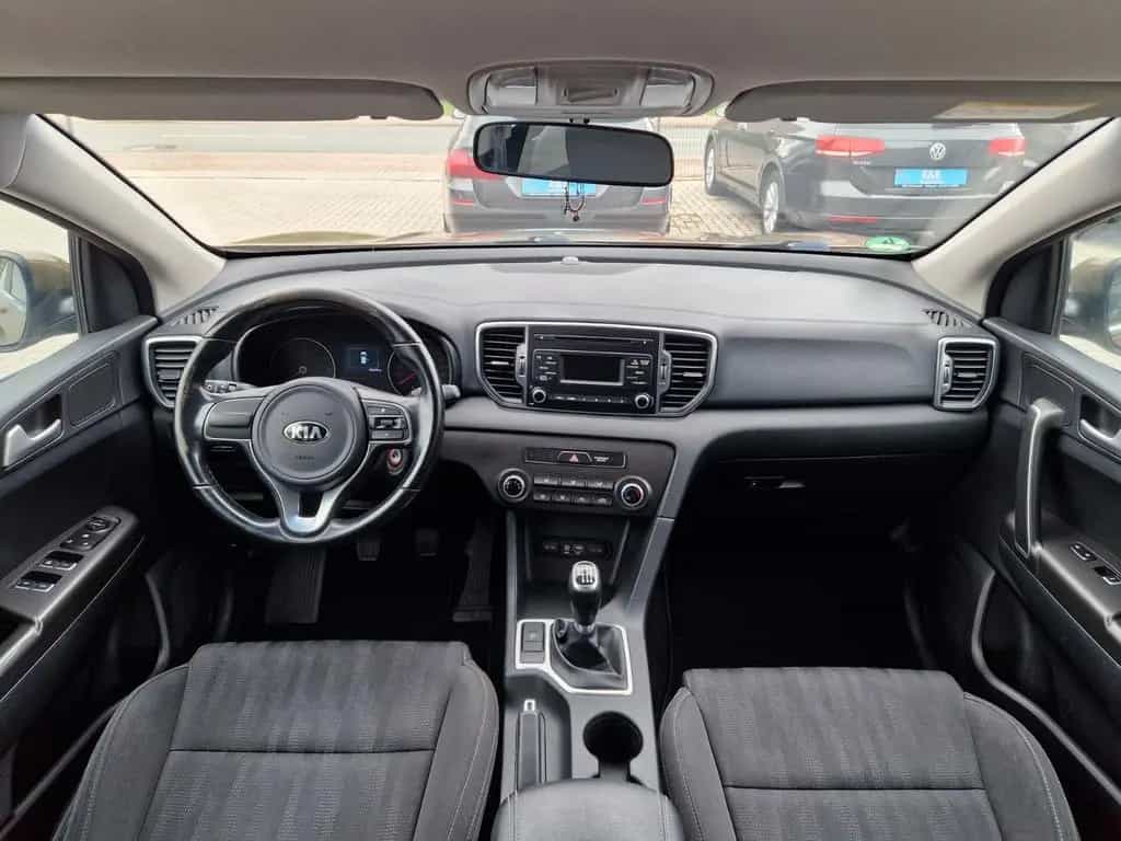 Kia Sportage Attract+Scheckheft+AHK+HU und Öl neu 07/2016-photo-19