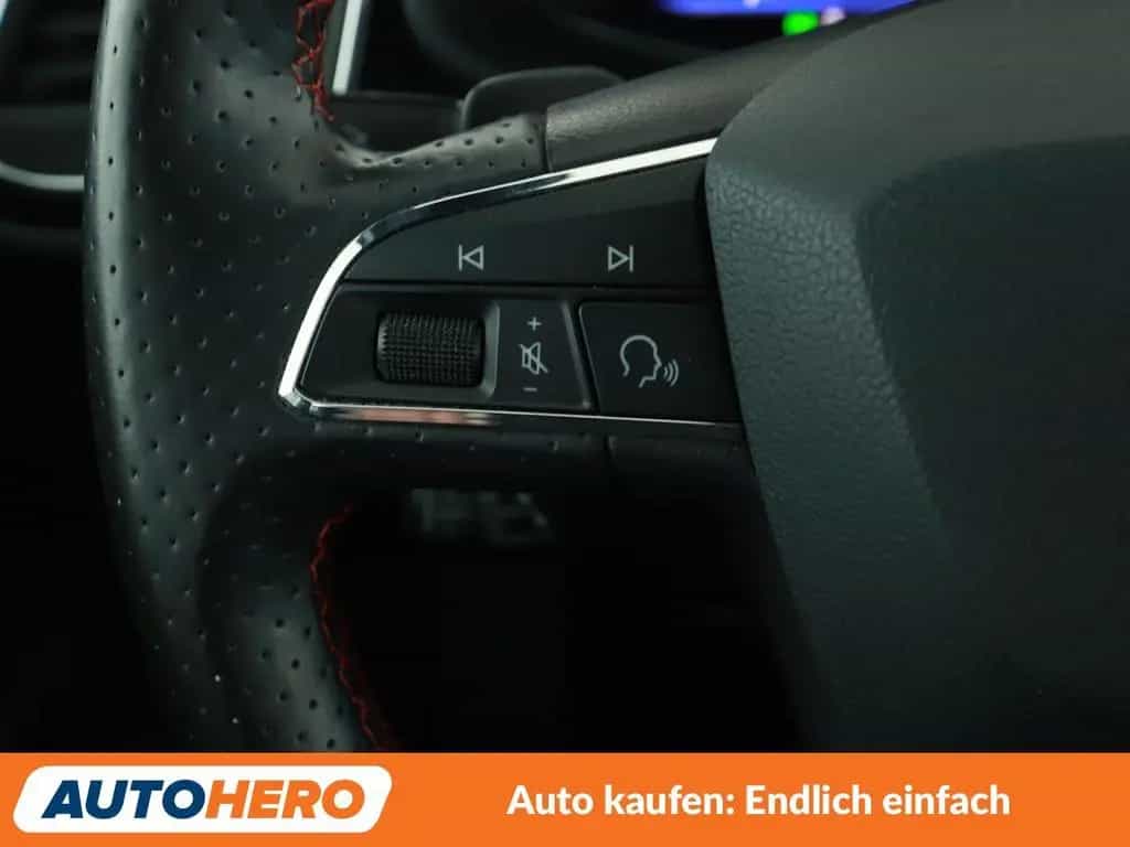 Seat Leon 1.5 TSI ACT FR Aut.*NAVI*CAM*SHZ*ACC* 04/2019-photo-24