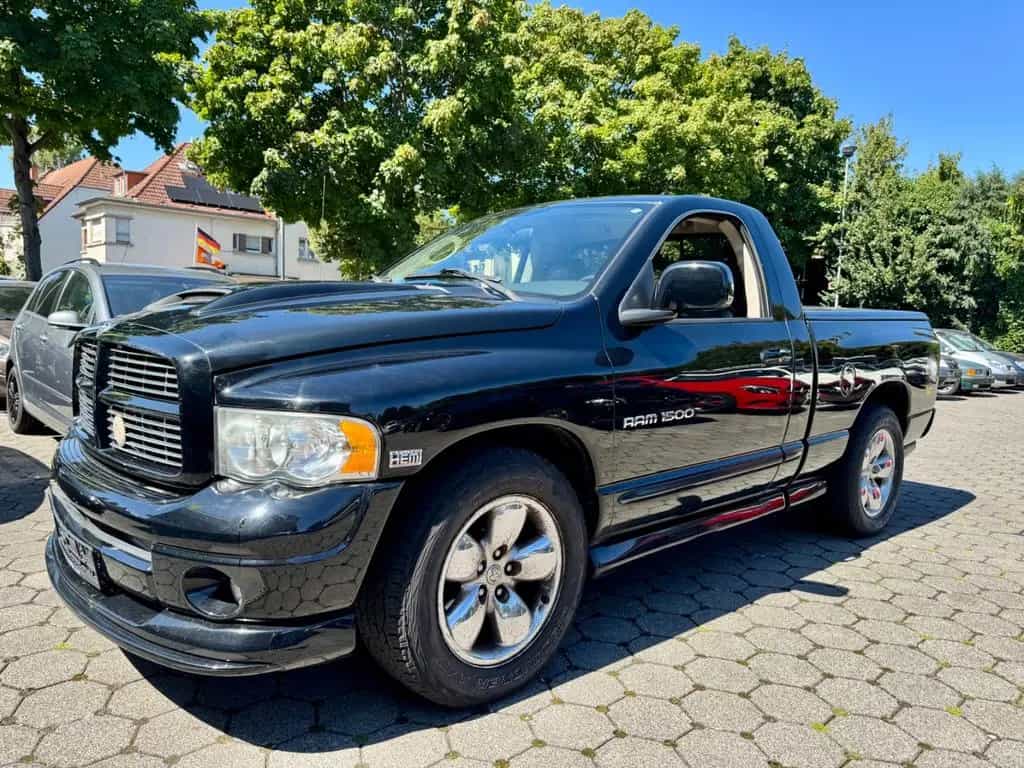 Dodge RAM 5,7 V8 Hemi *Rumble Bee*LPG+AHK+Leder*HU neu 01/2004-photo-11