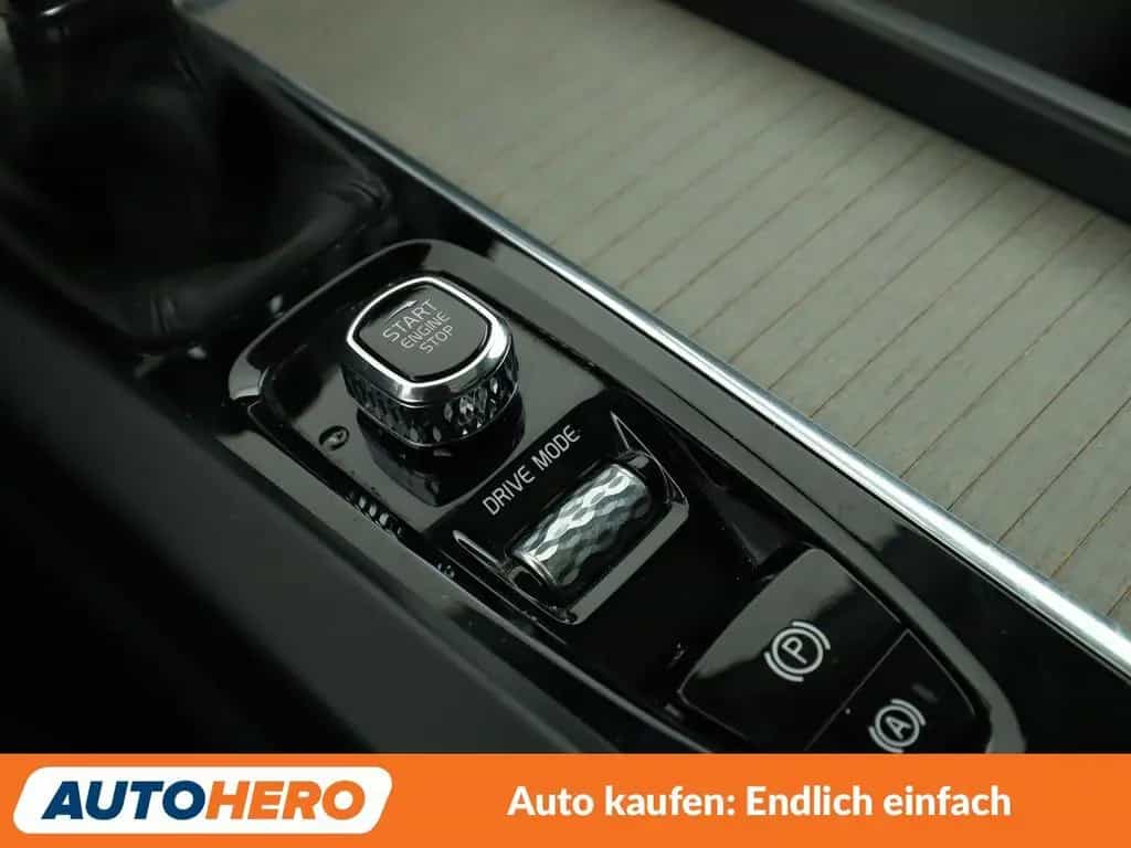 Volvo XC60 2.0 T5 Inscription AWD Aut.*NAVI*HEAD-UP* 10/2018-photo-29