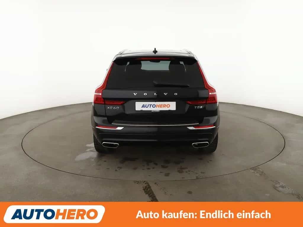 Volvo XC60 2.0 T5 Inscription AWD Aut.*NAVI*HEAD-UP* 10/2018-photo-4