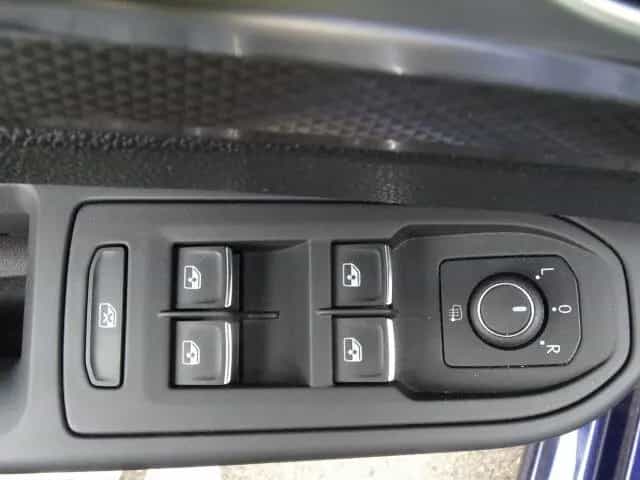 Volkswagen Golf VIII 1.5 TSI Active Navi/Klima/LEDSitzhzg. 07/2021-photo-7