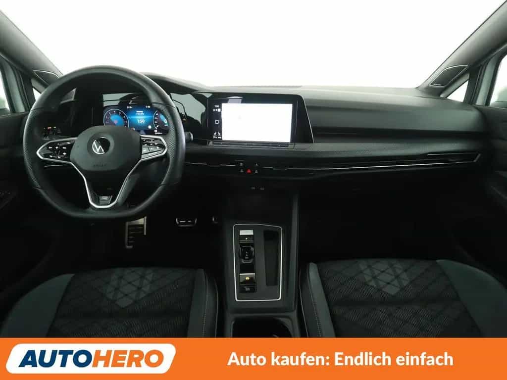 Volkswagen Golf VIII 1.5 eTSI ACT R-Line Aut.*NAVI*PDC*ACC* 11/2021-photo-11