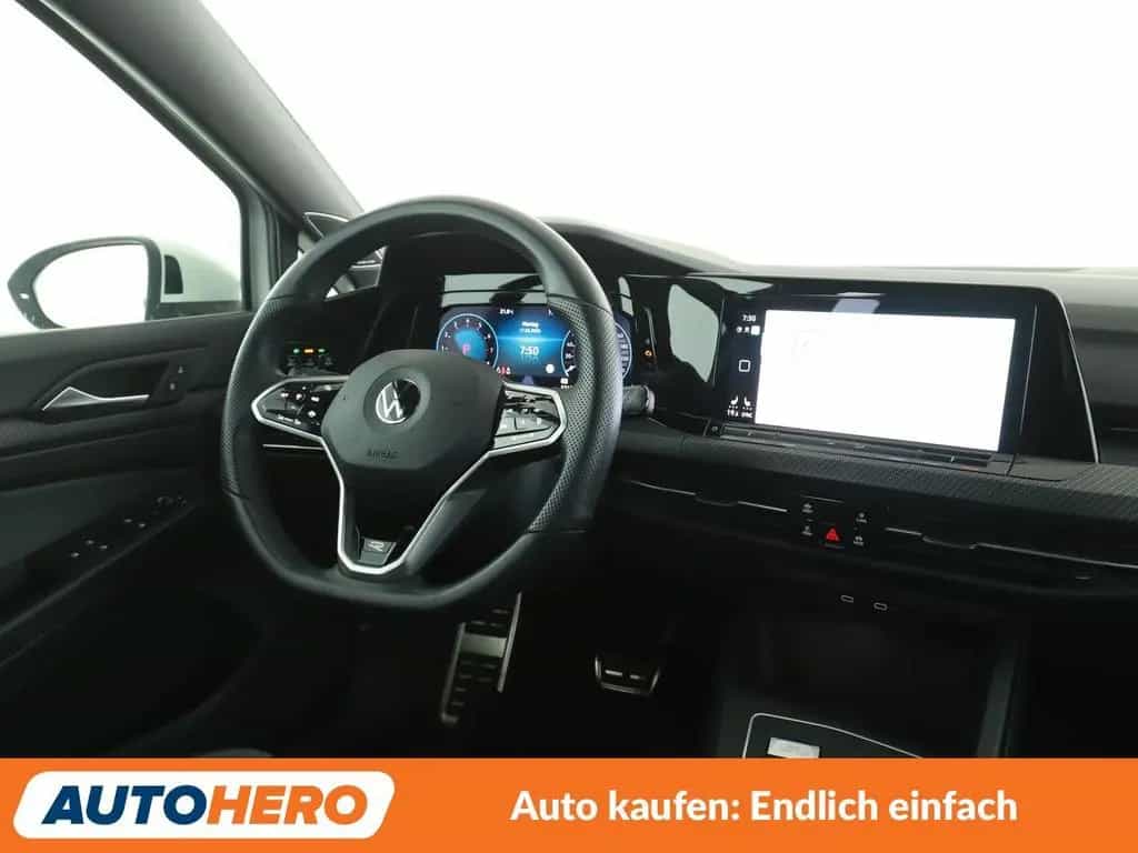 Volkswagen Golf VIII 1.5 eTSI ACT R-Line Aut.*NAVI*PDC*ACC* 11/2021-photo-12