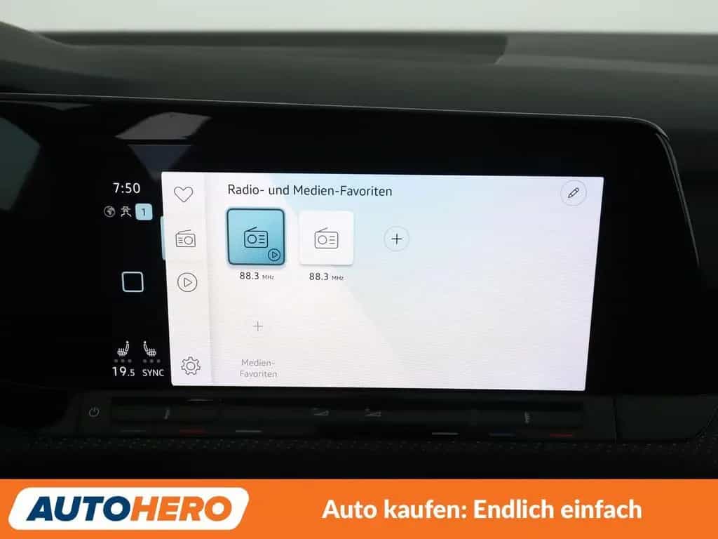 Volkswagen Golf VIII 1.5 eTSI ACT R-Line Aut.*NAVI*PDC*ACC* 11/2021-photo-20