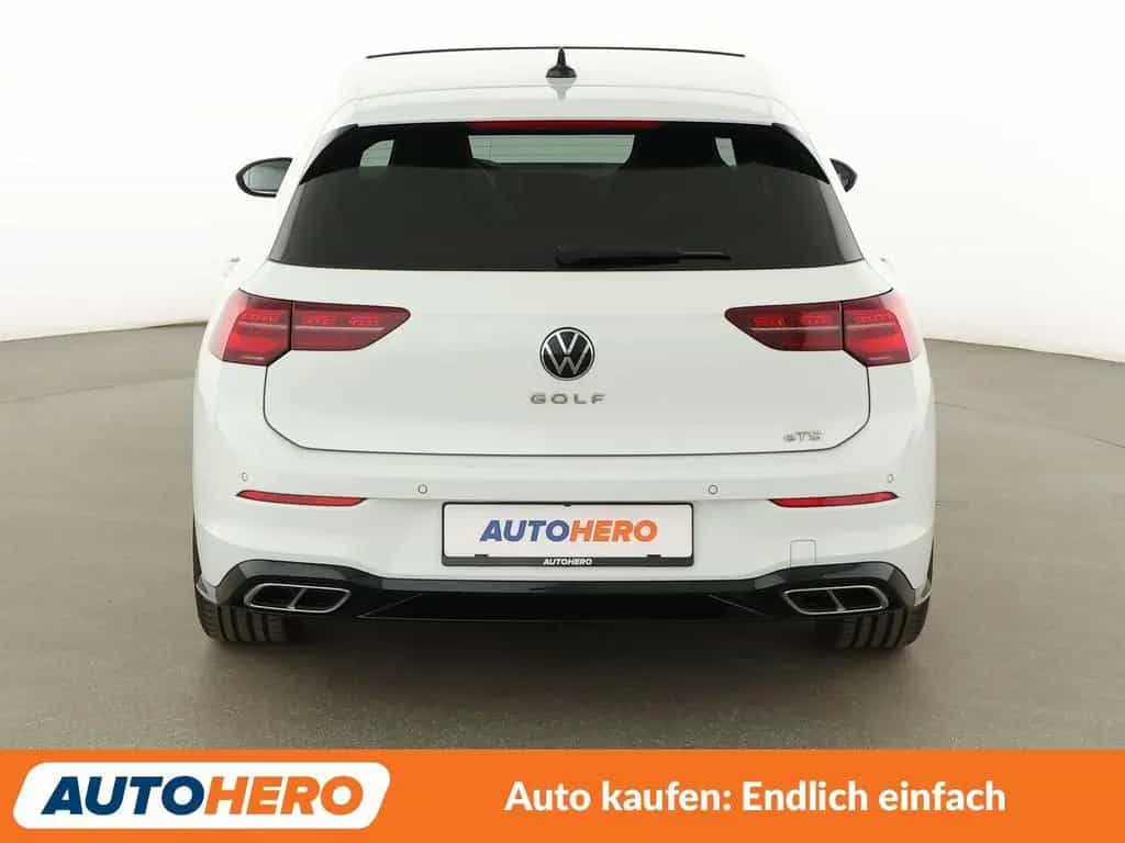 Volkswagen Golf VIII 1.5 eTSI ACT R-Line Aut.*NAVI*PDC*ACC* 11/2021-photo-4