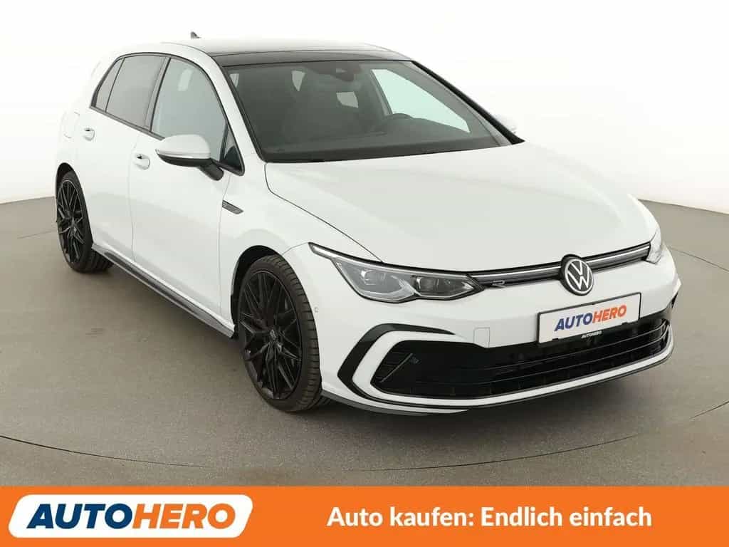 Volkswagen Golf VIII 1.5 eTSI ACT R-Line Aut.*NAVI*PDC*ACC* 11/2021-photo-7