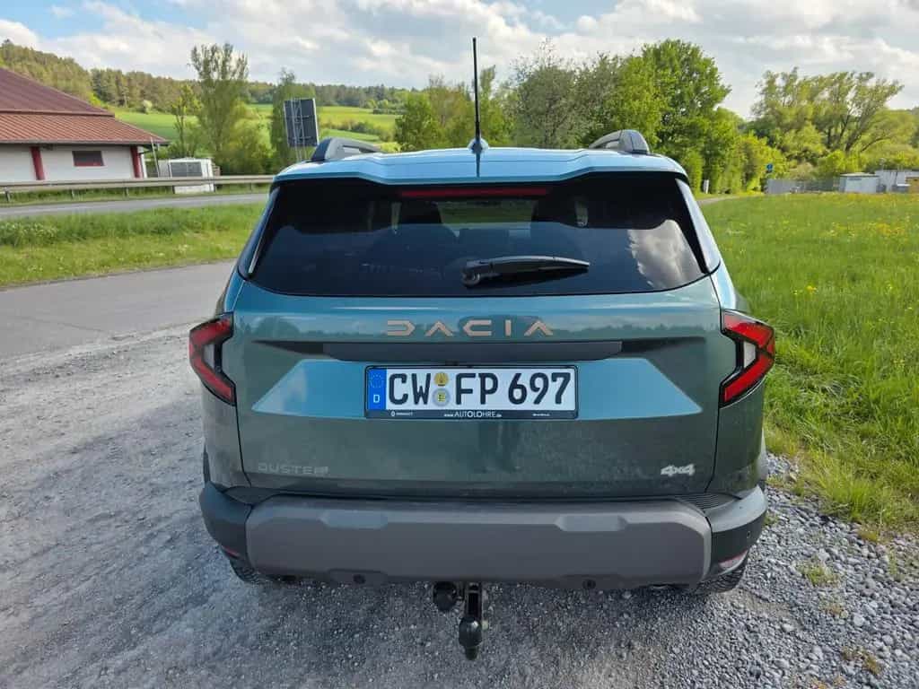Dacia Duster Mild Hybrid 130 4x4 Extreme Extreme 06/2024-photo-3