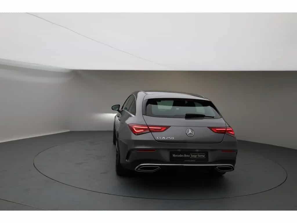 Mercedes-Benz CLA 250 Shooting Brake CLA 250 SB AMG Distr PanoDA 360Kam CarPlay Mulib 09/2019-photo-3