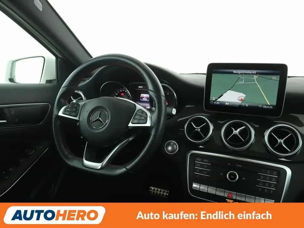 Mercedes-Benz GLA 220 d 4Matic AMG Line Aut.*LED*NAVI*TEMPO* 10/2018-photo-12