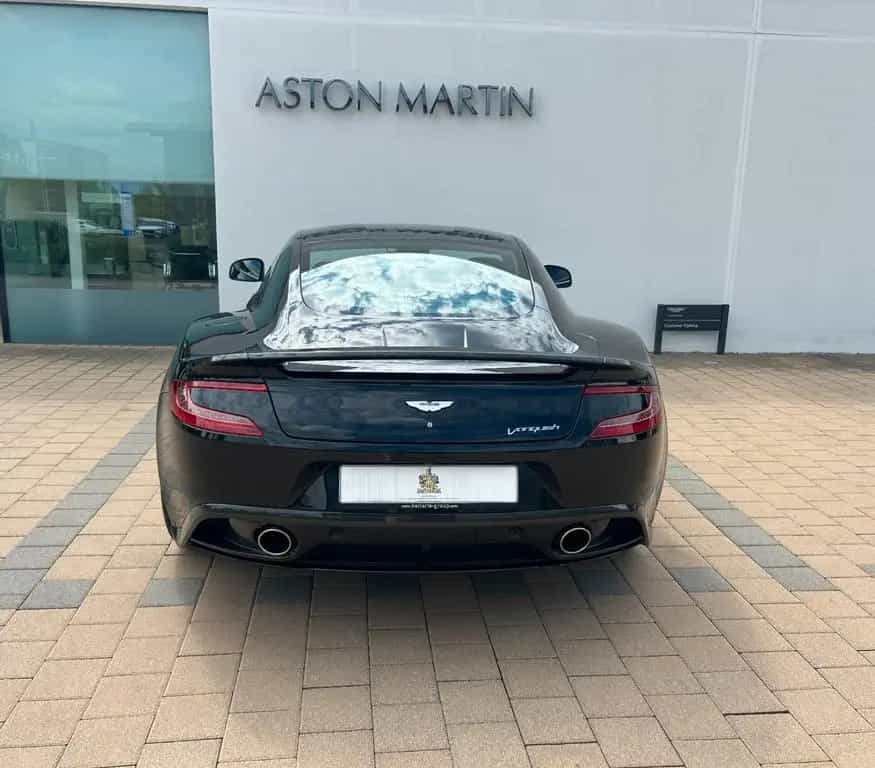 Aston Martin Vanquish / 6-Gang/ 12M AM Garantie! 01/2014-photo-2
