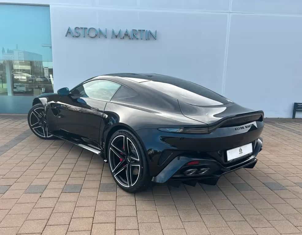 Aston Martin V8 Vantage Next Generation null-photo-2