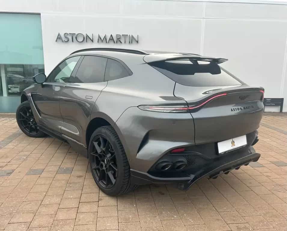 Aston Martin DBX 707 - Aston Martin Memmingen 07/2024-photo-2