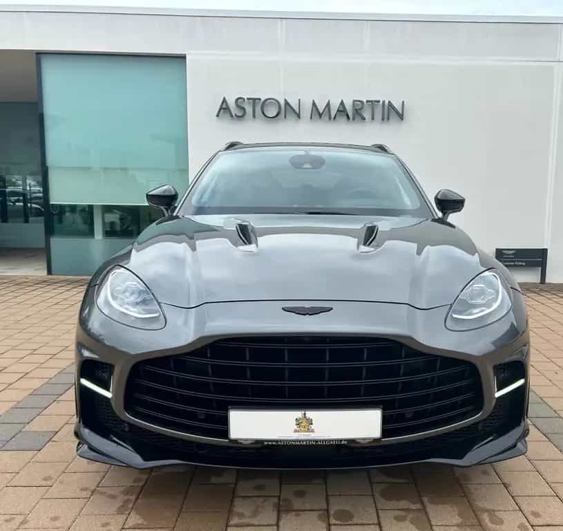 Aston Martin DBX 707 - Aston Martin Memmingen 07/2024-photo-3