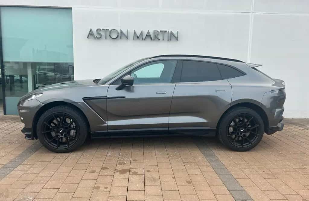 Aston Martin DBX 707 - Aston Martin Memmingen 07/2024-photo-5