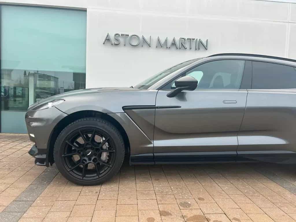 Aston Martin DBX 707 - Aston Martin Memmingen 07/2024-photo-6