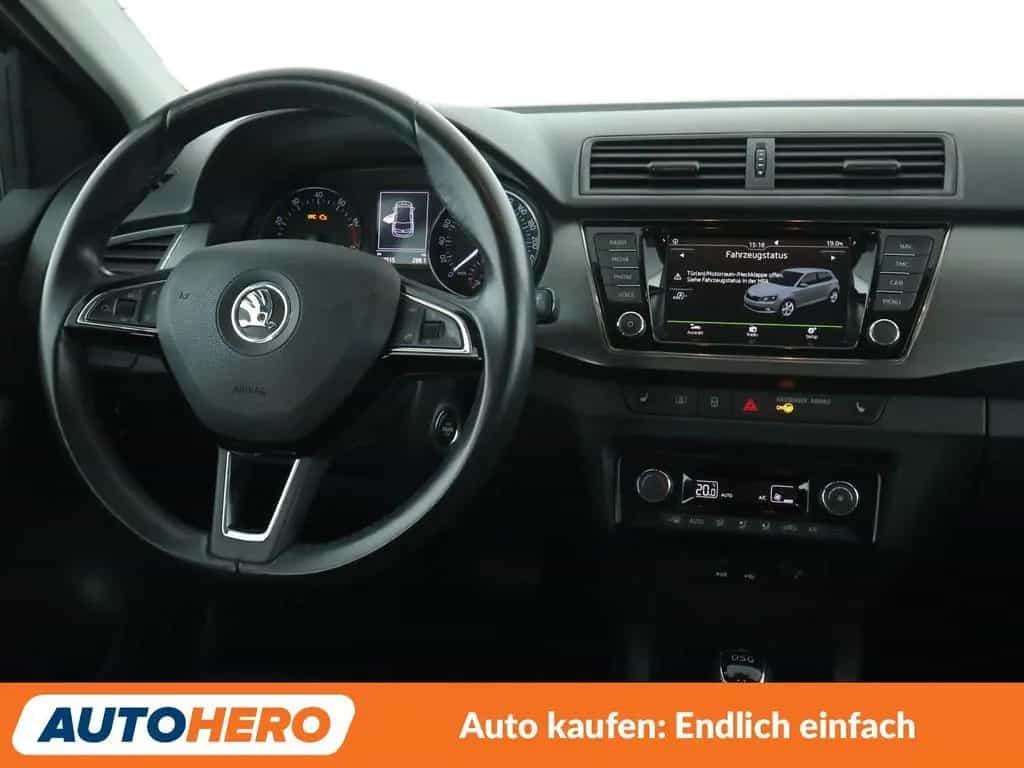 Skoda Fabia 1.2 TSI Style*NAVI*PDC*SHZ*KLIMA*TEMPO* 05/2017-photo-11