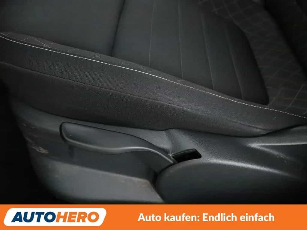 Skoda Fabia 1.2 TSI Style*NAVI*PDC*SHZ*KLIMA*TEMPO* 05/2017-photo-27
