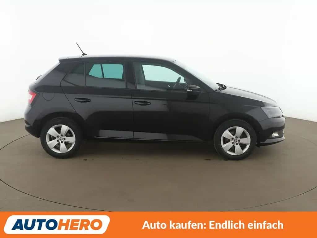 Skoda Fabia 1.2 TSI Style*NAVI*PDC*SHZ*KLIMA*TEMPO* 05/2017-photo-5