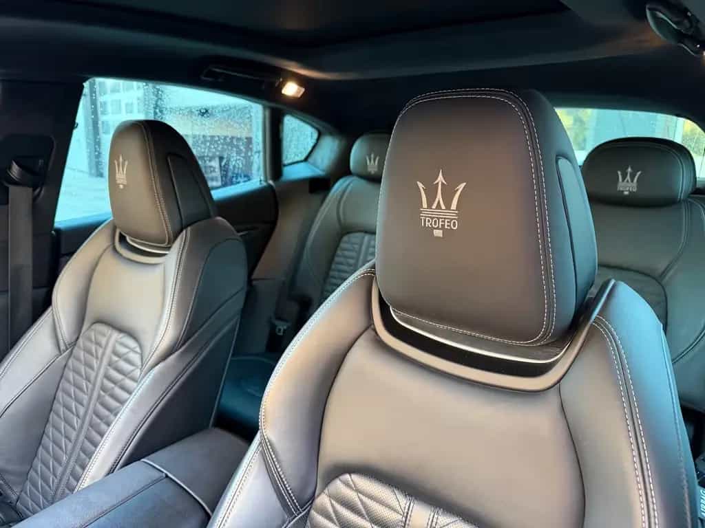 Maserati Levante Trofeo Q4 3.8 V8 Alcantara ACC Sitzheiz. 07/2020-photo-16