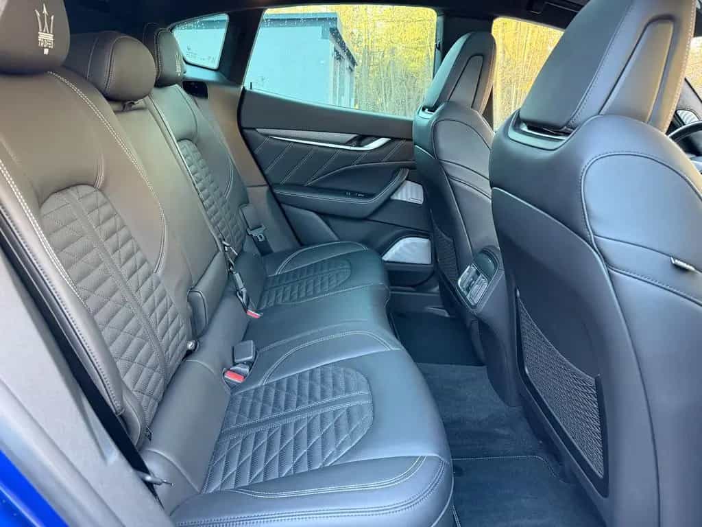 Maserati Levante Trofeo Q4 3.8 V8 Alcantara ACC Sitzheiz. 07/2020-photo-31