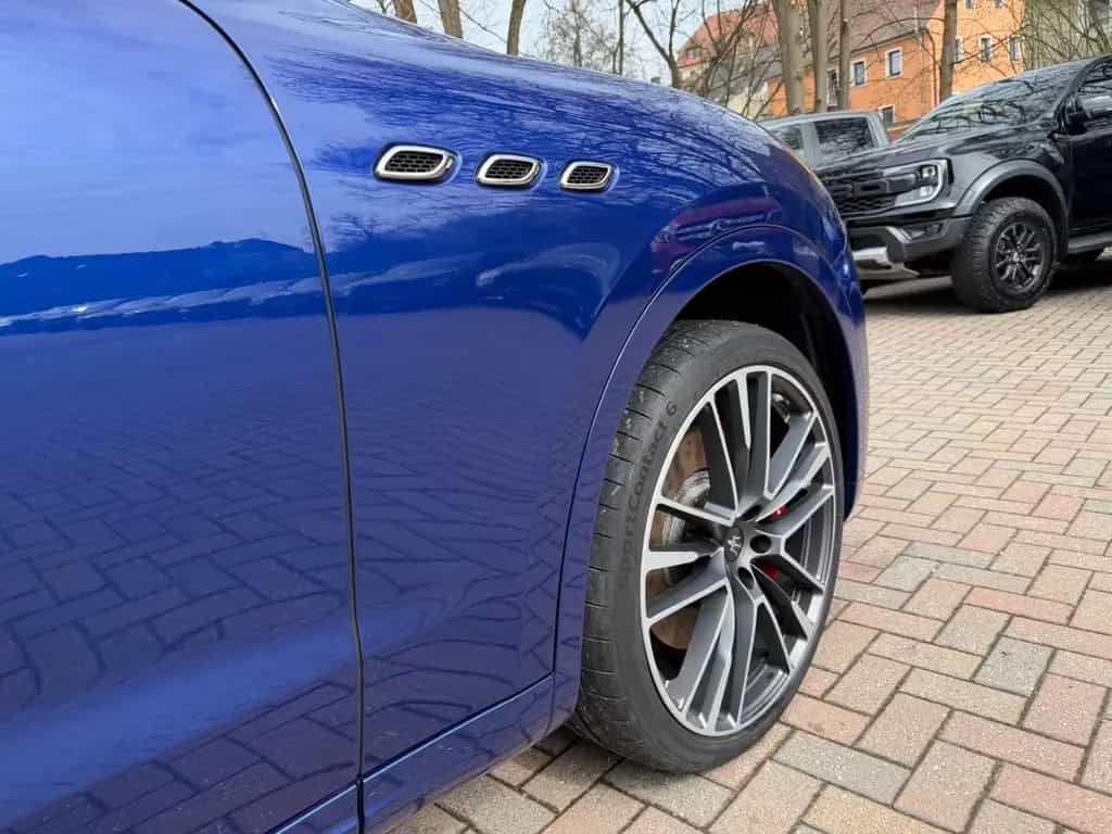 Maserati Levante Trofeo Q4 3.8 V8 Alcantara ACC Sitzheiz. 07/2020-photo-5