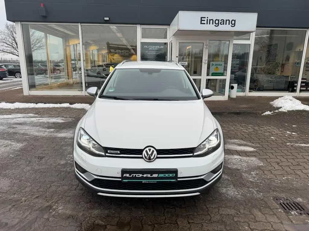 Volkswagen Golf VII Variant Alltrack 4Motion ACC LED 08/2018-photo-1