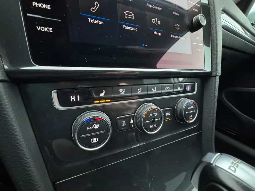 Volkswagen Golf VII Variant Alltrack 4Motion ACC LED 08/2018-photo-22