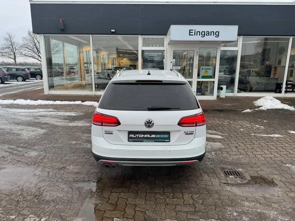 Volkswagen Golf VII Variant Alltrack 4Motion ACC LED 08/2018-photo-5